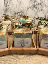 Load image into Gallery viewer, Soap set with soap saver & handmade dish