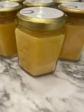 Load image into Gallery viewer, Pure honey 100% beeswax candle