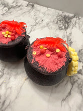 Load image into Gallery viewer, Crawfish boil pot bath bomb