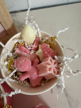Load image into Gallery viewer, Christmas soy wax melts