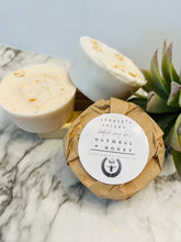 Load image into Gallery viewer, Oatmeal & honey loofah goat milk hand soap