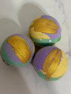 Mardi Gras bath bomb