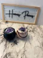 Hocus Pocus cauldron bath bomb